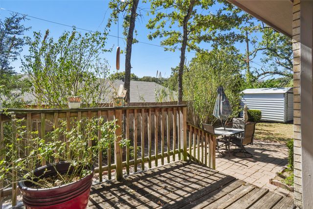 1116 Shadow Ridge Drive, Azle, TX 76020