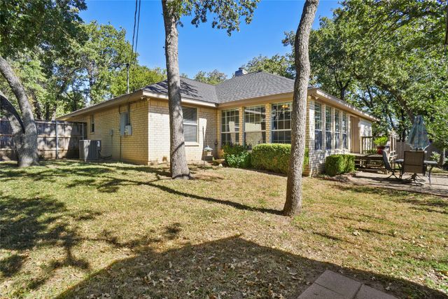 1116 Shadow Ridge Drive, Azle, TX 76020