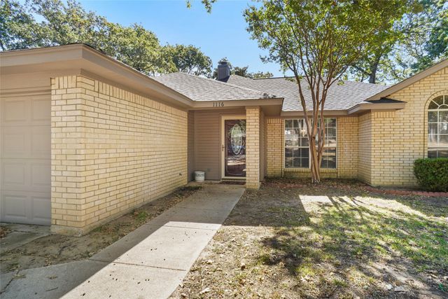 1116 Shadow Ridge Drive, Azle, TX 76020