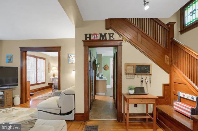 541 UNION ST, Millersburg, PA 17061