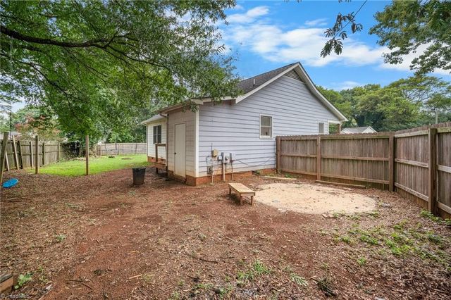609 Forest Brook Drive, Greensboro, NC 27406