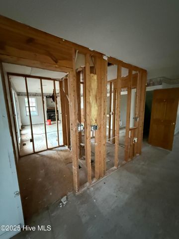 228 Gill Net Lane, Sneads Ferry, NC 28460