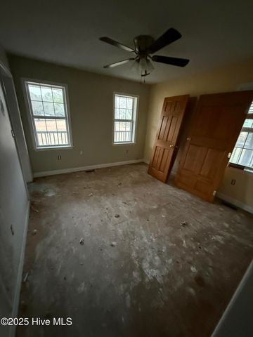 228 Gill Net Lane, Sneads Ferry, NC 28460