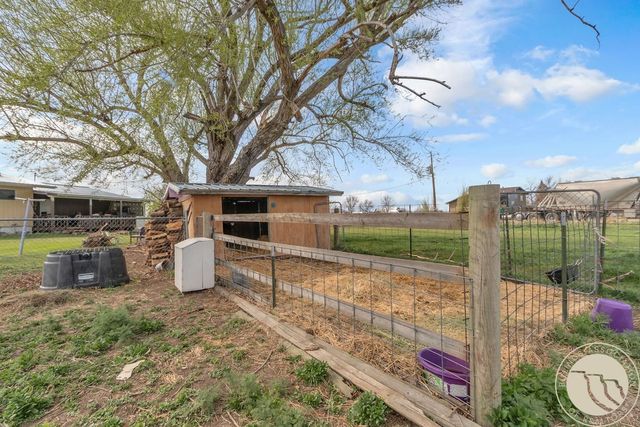 6107 Shepherd Road, Shepherd, MT 59079
