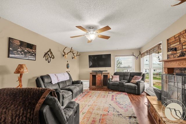 6107 Shepherd Road, Shepherd, MT 59079