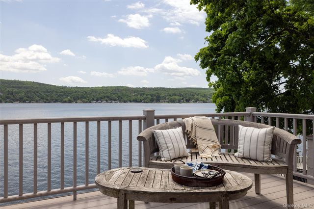 124 Lake Shore Road, Greenwood Lake, NY 10925