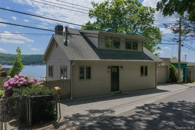 124 Lake Shore Road, Greenwood Lake, NY 10925