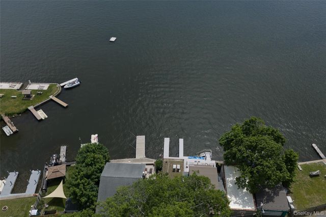 124 Lake Shore Road, Greenwood Lake, NY 10925