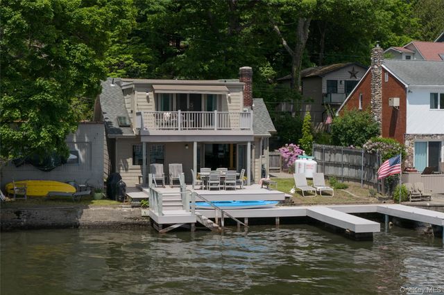 124 Lake Shore Road, Greenwood Lake, NY 10925
