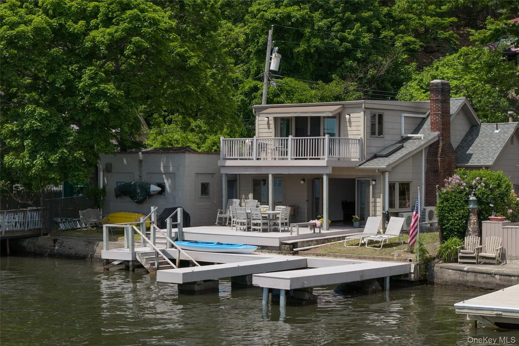124 Lake Shore Road, Greenwood Lake, NY 10925