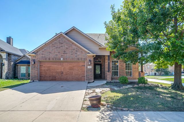 1300 Ocotillo Lane, Fort Worth, TX 76177