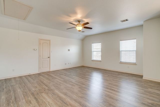1300 Ocotillo Lane, Fort Worth, TX 76177
