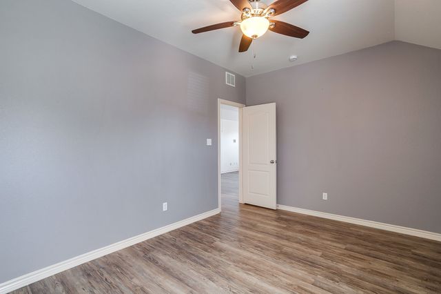 1300 Ocotillo Lane, Fort Worth, TX 76177