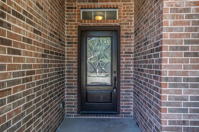 1300 Ocotillo Lane, Fort Worth, TX 76177