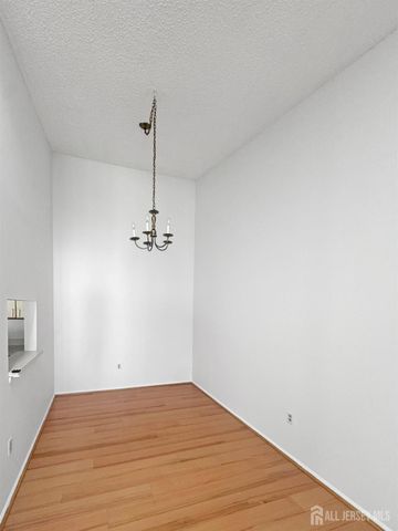 481 Danbury Lane, East Brunswick, NJ 08816