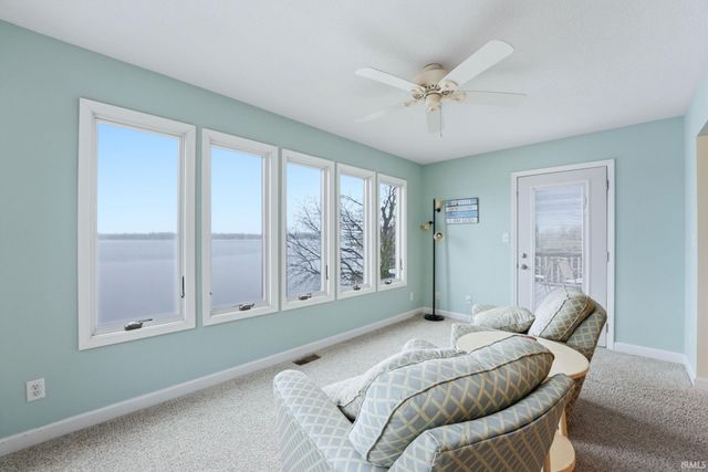 2402 Winona Ave Apt 8, Winona Lake, IN 46590