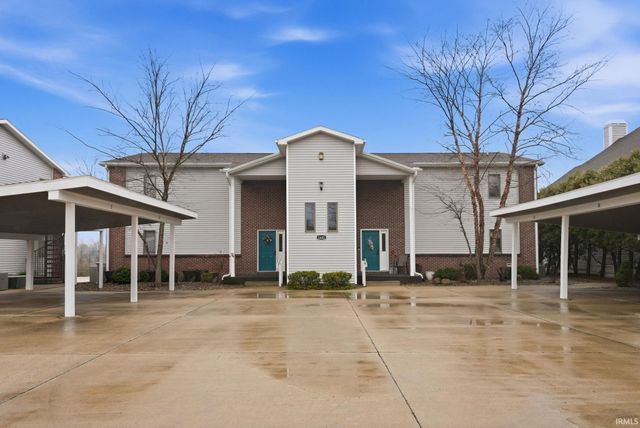 2402 Winona Ave Apt 8, Winona Lake, IN 46590