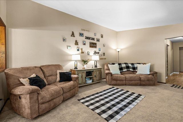15886 Gibboney Ln, Grass Valley, CA 95949