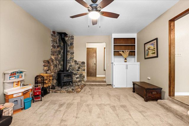 15886 Gibboney Ln, Grass Valley, CA 95949