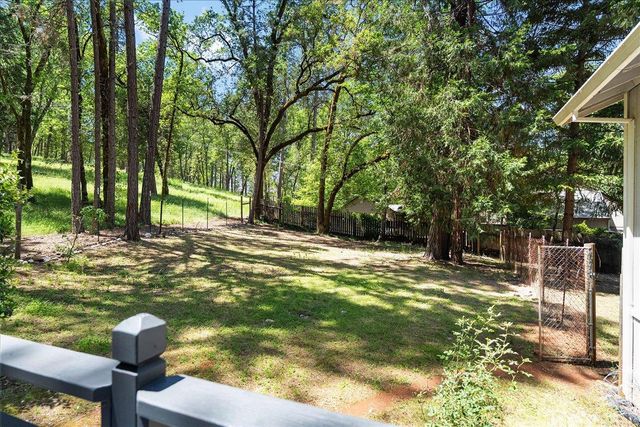 15886 Gibboney Ln, Grass Valley, CA 95949
