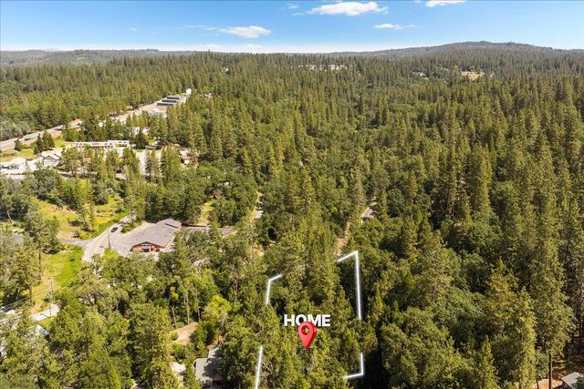 15886 Gibboney Ln, Grass Valley, CA 95949