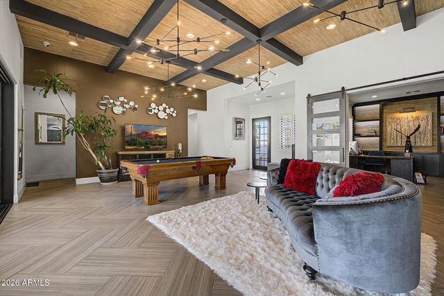 1682 E GILLCREST Road, Gilbert, AZ 85298