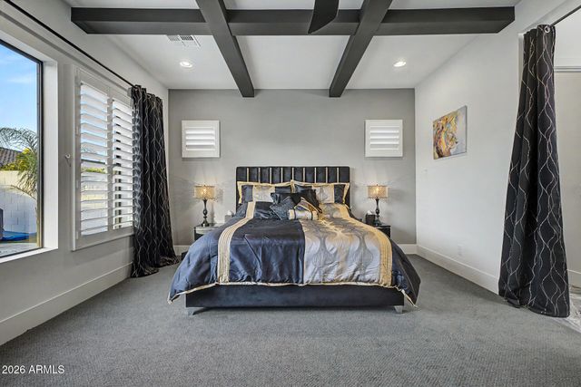 1682 E GILLCREST Road, Gilbert, AZ 85298