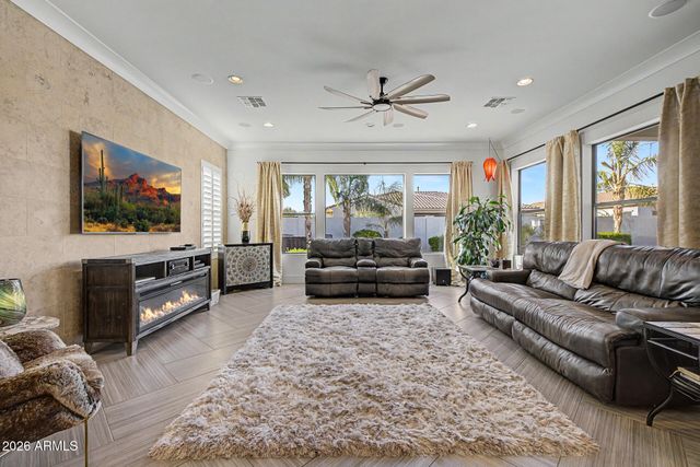 1682 E GILLCREST Road, Gilbert, AZ 85298