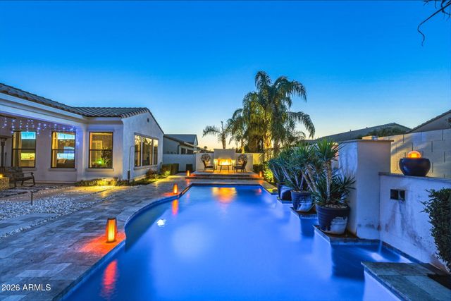 1682 E GILLCREST Road, Gilbert, AZ 85298