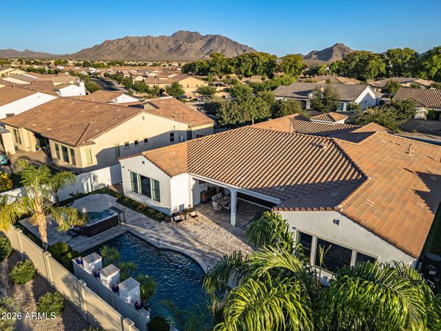 1682 E GILLCREST Road, Gilbert, AZ 85298