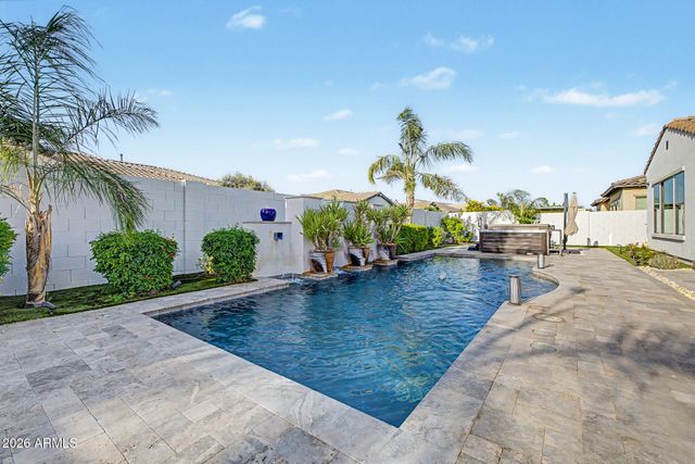 1682 E GILLCREST Road, Gilbert, AZ 85298