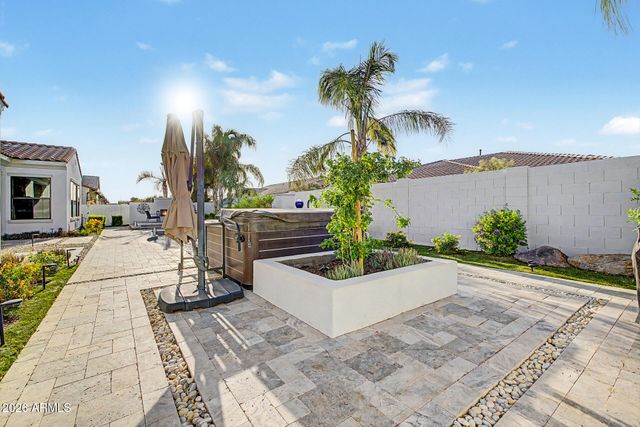 1682 E GILLCREST Road, Gilbert, AZ 85298