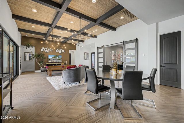 1682 E GILLCREST Road, Gilbert, AZ 85298