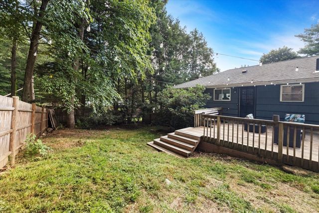 21 Mcadams Rd, Framingham, MA 01701