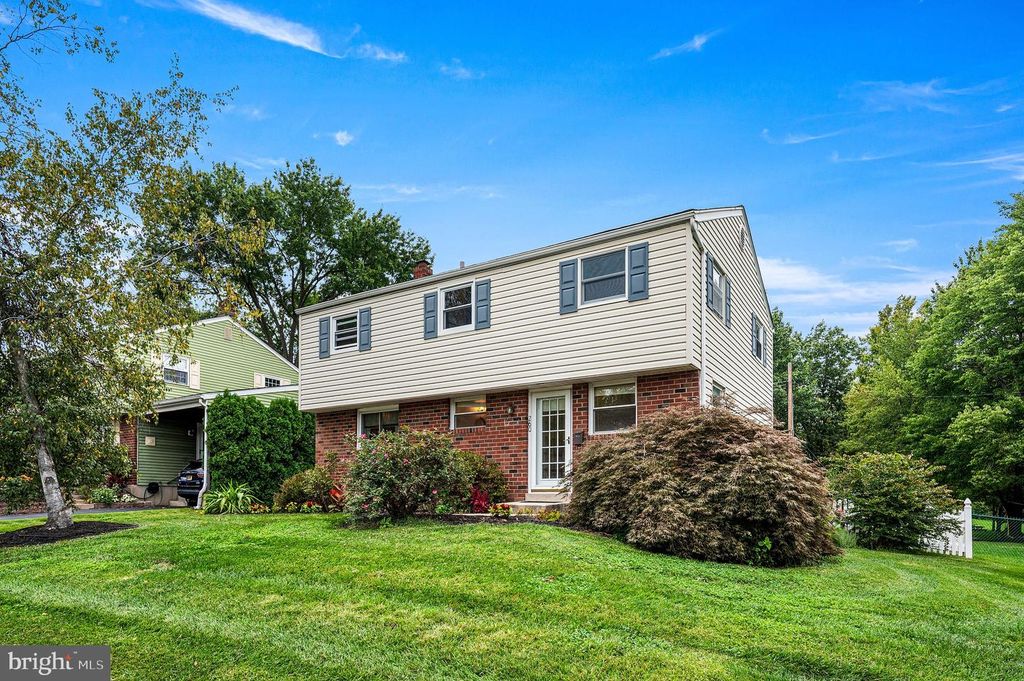 260 HEATHER RD, KING OF PRUSSIA, PA 19406 — photo 2