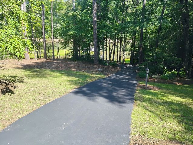 451 North Leroy Road, Seneca, SC 29672