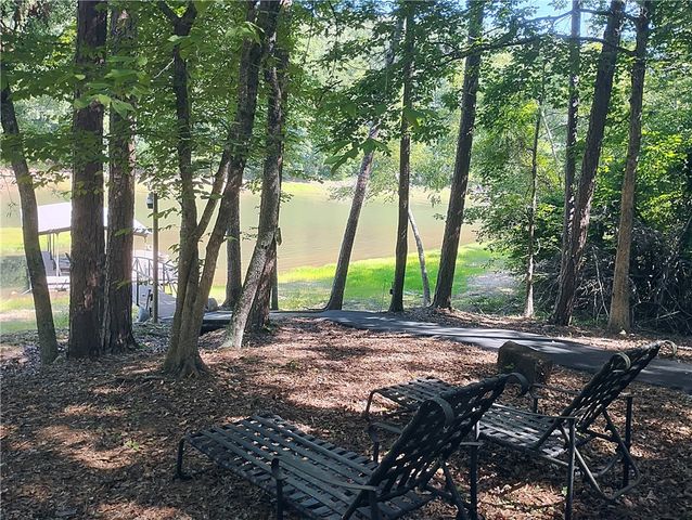 451 North Leroy Road, Seneca, SC 29672