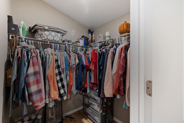 23264 Lawrence 2230, Aurora, MO 65605