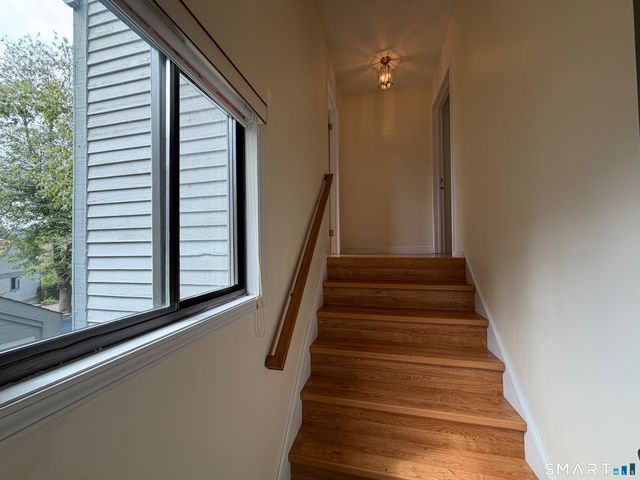 4 Sweetbriar Lane 4, Avon, CT 06001