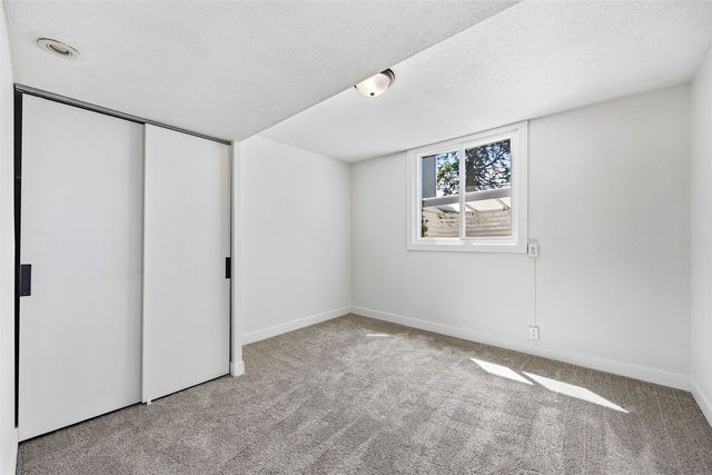 1195 McGowan Boulevard, Marion, IA 52302