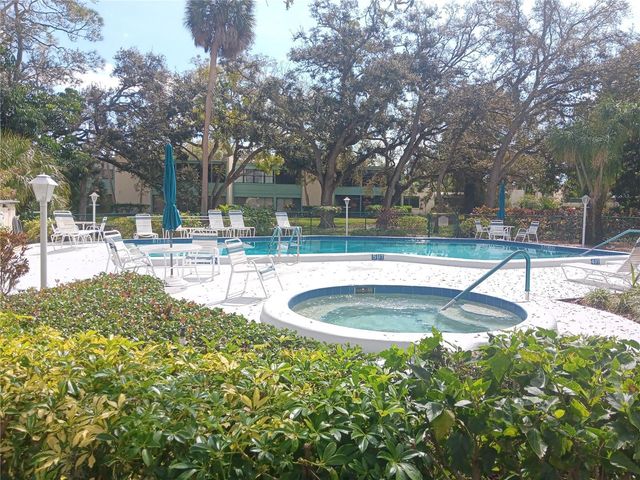 619 SPRING LAKES BOULEVARD 619, Bradenton, FL 34210