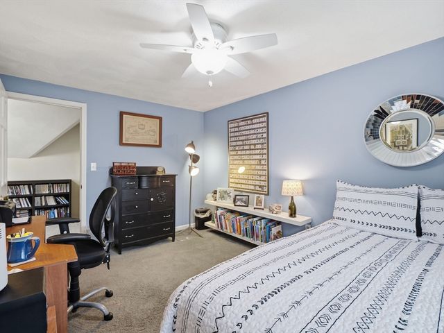 93 Quail Run 93, Tewksbury, MA 01876