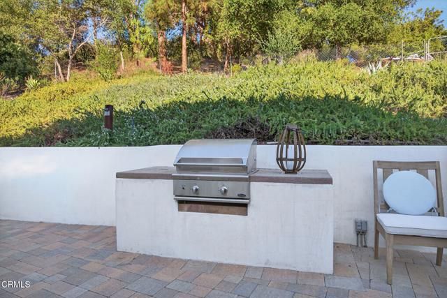 1195 Rancho Court, Ojai, CA 93023