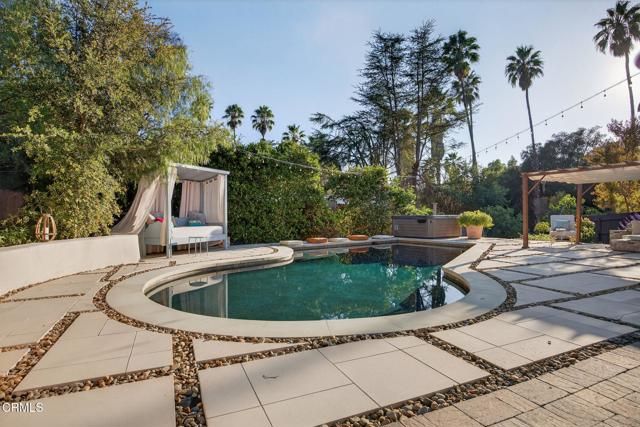 1195 Rancho Court, Ojai, CA 93023