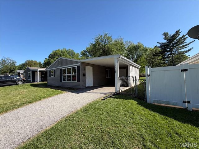 9170 Harold Drive, Woodson Terrace, MO 63134