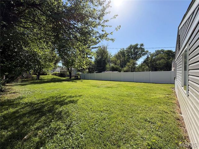 9170 Harold Drive, Woodson Terrace, MO 63134