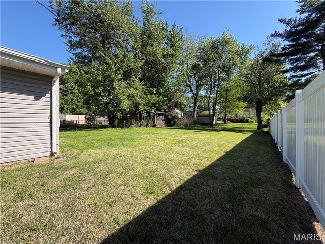 9170 Harold Drive, Woodson Terrace, MO 63134