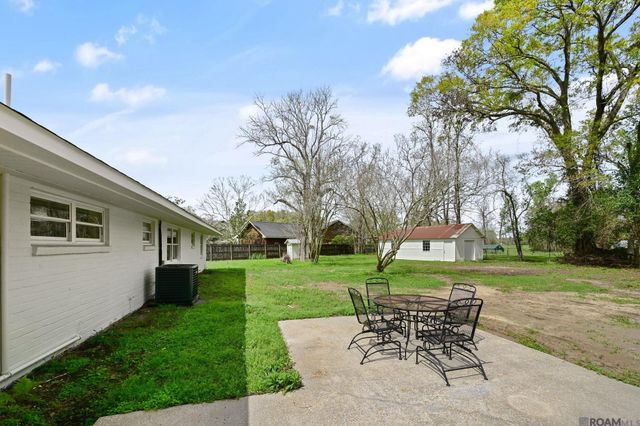 42204 Weber City Rd, Gonzales, LA 70737