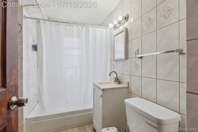 6242 Calhoun Street, Dearborn, MI 48126