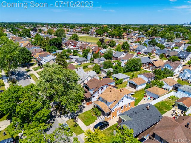 6242 Calhoun Street, Dearborn, MI 48126